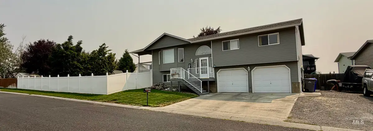 1936 Birch Ave, Lewiston, ID 83501 - #1