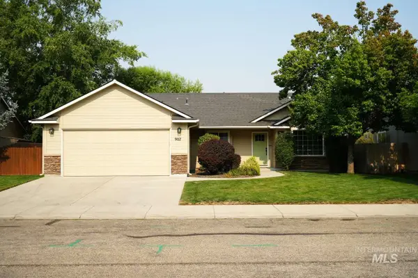 907 S Sockeye Way, Meridian, ID 83642