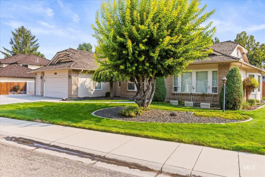 1098 E Cayman Dr., Meridian, ID 83642 - #2