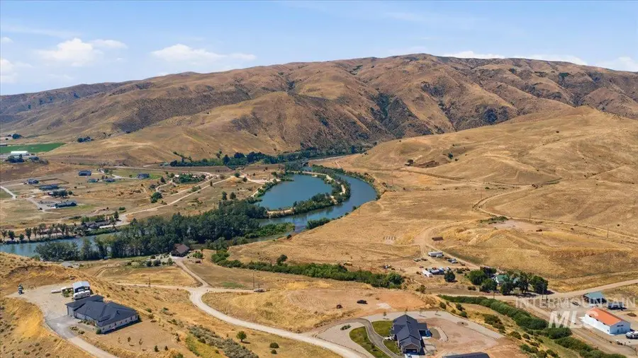 2 Calvin Dr, Horseshoe Bend, ID 83629 - #2