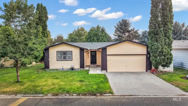 246 Avenida Del Rio Dr, Twin Falls, ID 83301