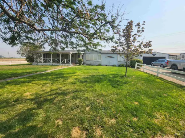 7001 S Robinson Rd, Melba, ID 83641