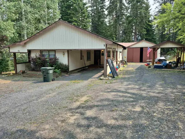 108 Cottonwood Ave, Pierce, ID 83546