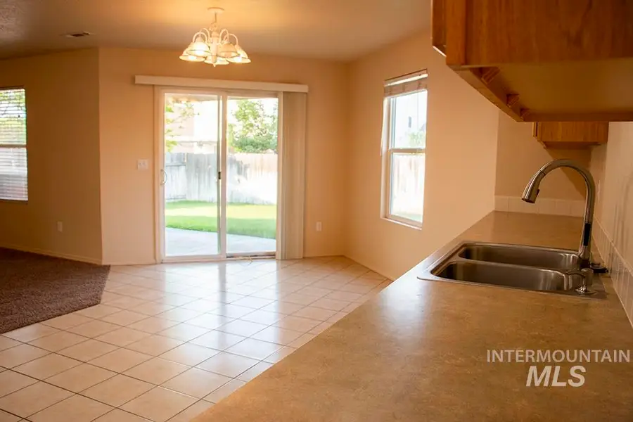 37 N Willow Wind Way, Nampa, ID 83651 - #3