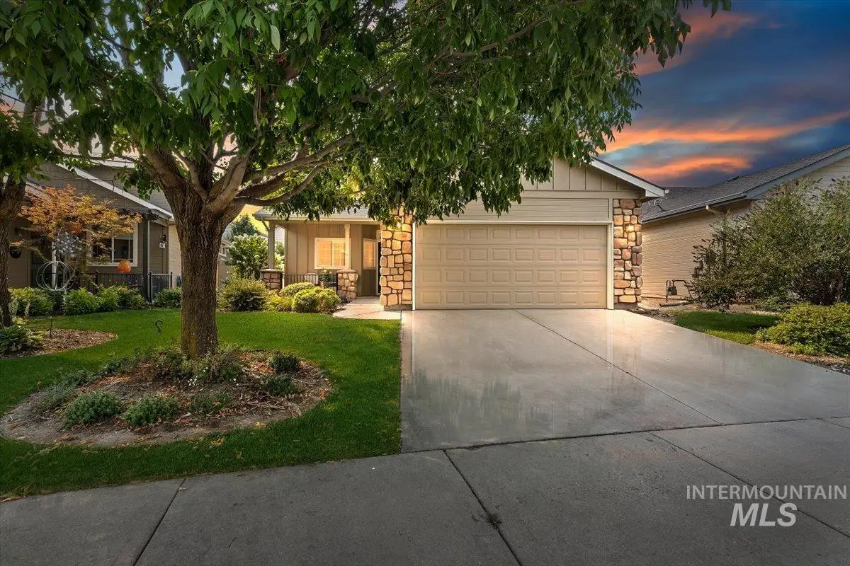 2227 S Blackspur Way, Meridian, ID 83642 - #1
