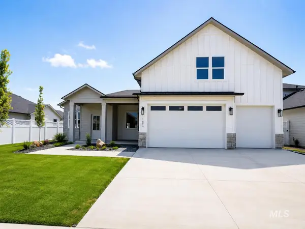 1153 S Recess Way, Kuna, ID 83634