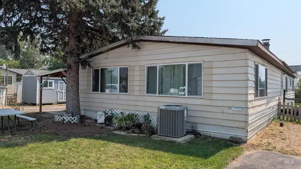 10165 W Claudia Rd, Boise, ID 83714
