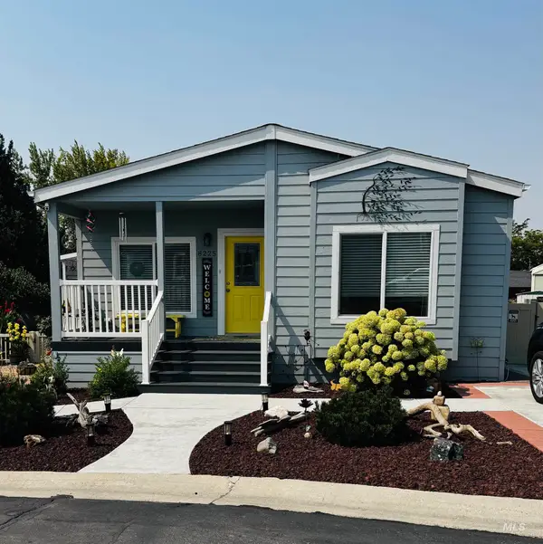 8225 Blue Ridge Ln #11, Boise, ID 83716