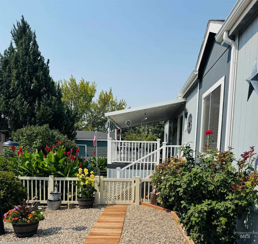 8225 Blue Ridge Ln #11, Boise, ID 83716 - #3