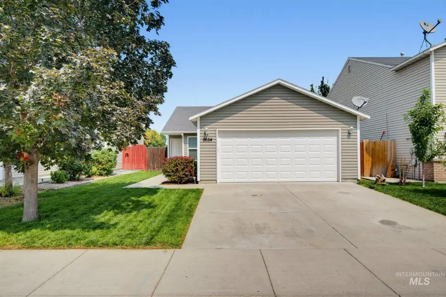 9654 W Weir Hollis Drive, Boise, ID 83709 - #2