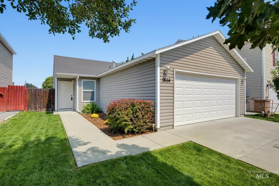 9654 W Weir Hollis Drive, Boise, ID 83709 - #3