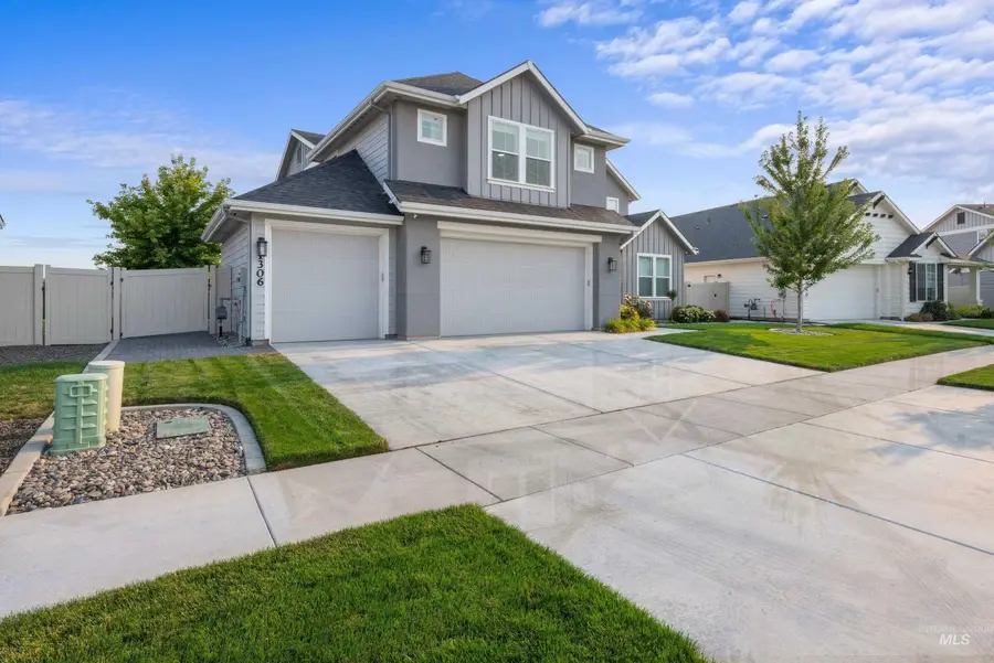 1306 E Sweet Pearl St, Kuna, ID 83634 - #3