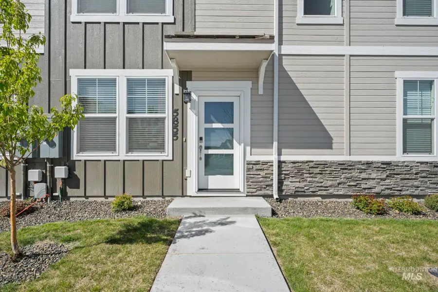 5855 S Carlburg Ln, Boise, ID 83709 - #2