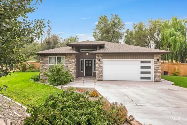 517 2nd Ave. W., Wendell, ID 83355