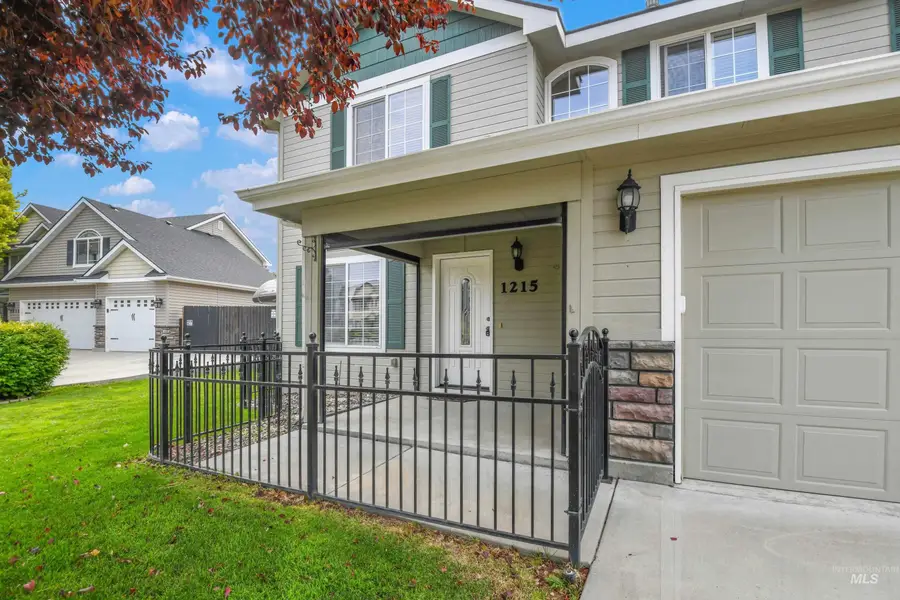 1215 W Eagle Avenue, Nampa, ID 83651 - #3