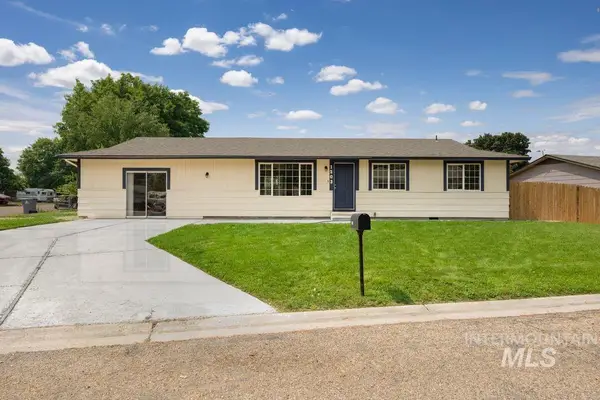 1203 Sweetwood Cir, Nampa, ID 83651