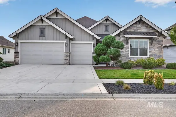 1407 N Diadora Ave, Eagle, ID 83616