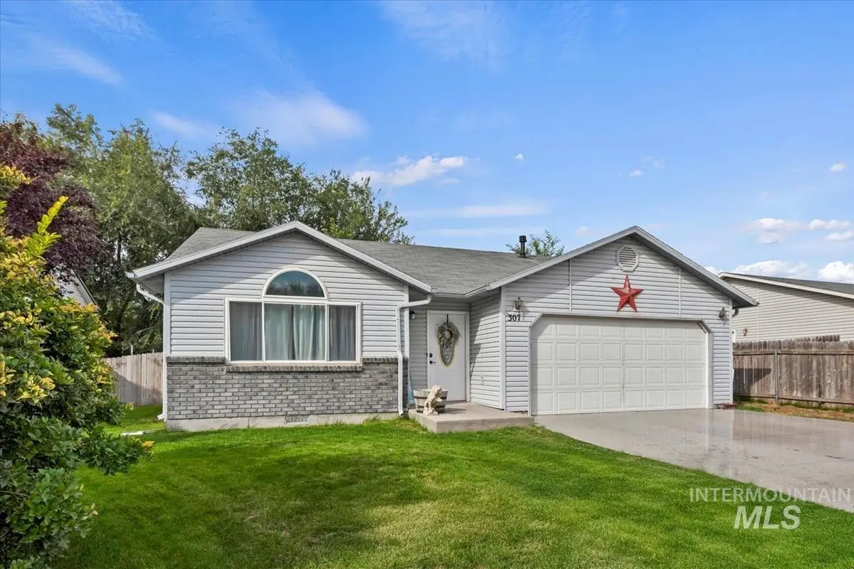 307 Quail Cove Cir, Fruitland, ID 83619 - #1