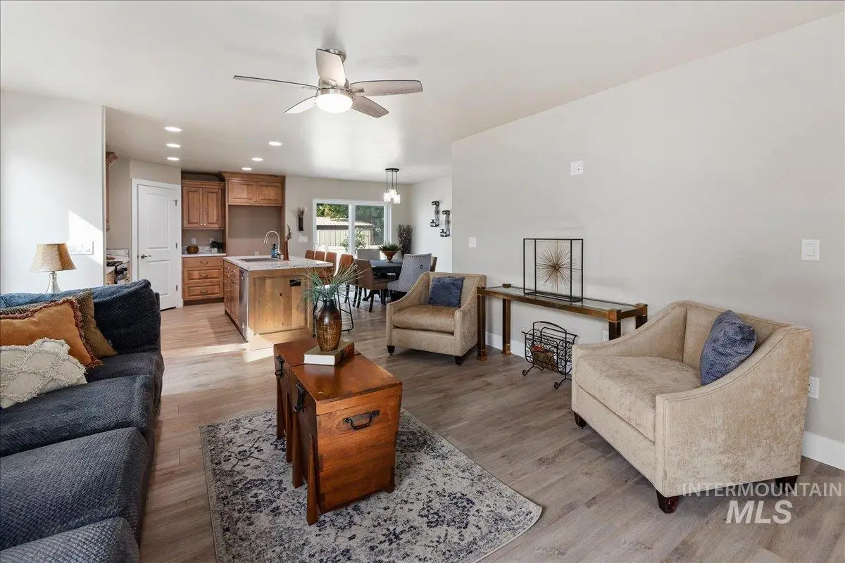 820 Jack Ave, Jerome, ID 83338 - #1