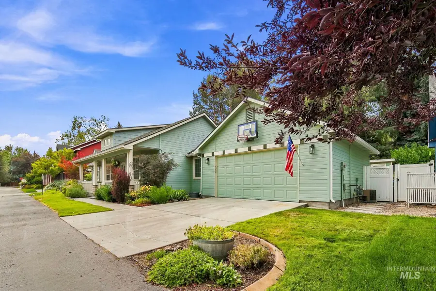 8897 W Hepburn, Boise, ID 83714 - #3