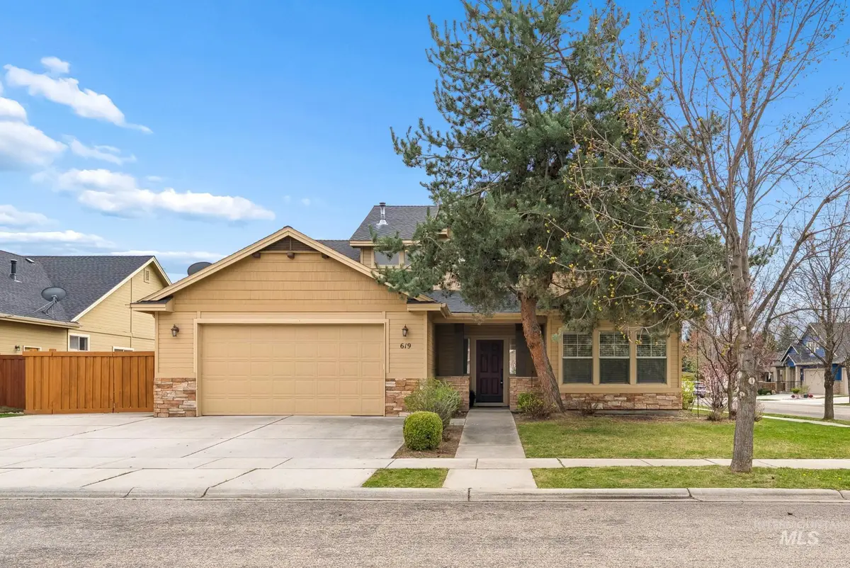 619 E Bonita Canyon, Meridian, ID 83642 - #1