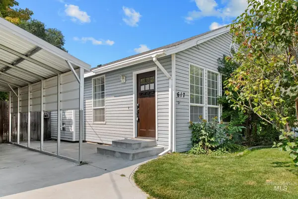 617 Lake Lowell, Nampa, ID 83686