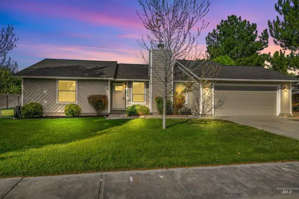 300 Meadowbrook Dr, Nampa, ID 83686