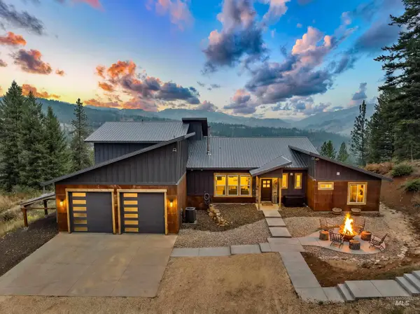 22 Dust Court, Boise, ID 83716