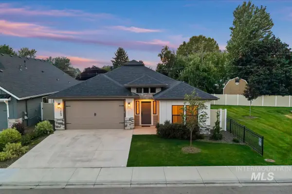 1469 N Parkshire Way, Meridian, ID 83642