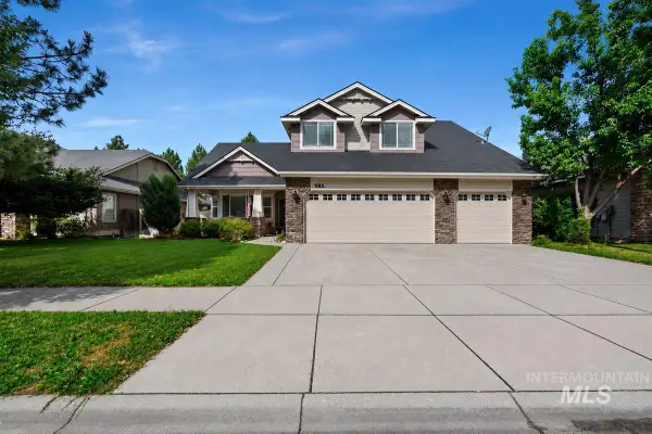 985 N Shadowridge Ave, Eagle, ID 83616