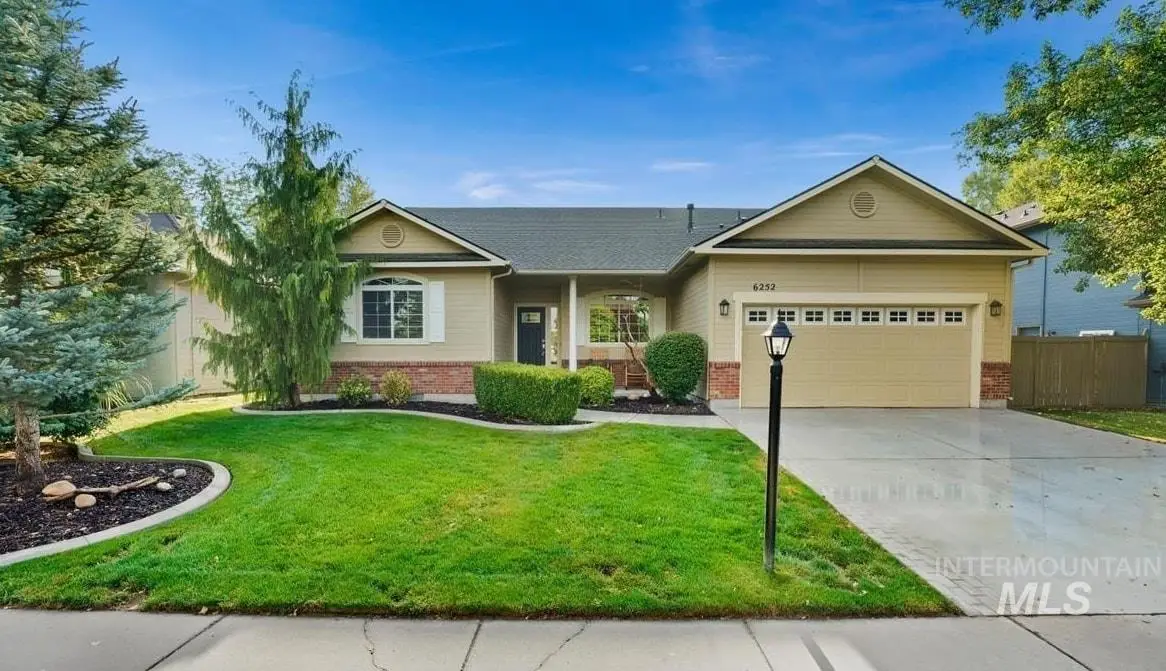 6252 N Royal Park Ave, Boise, ID 83713 - #1