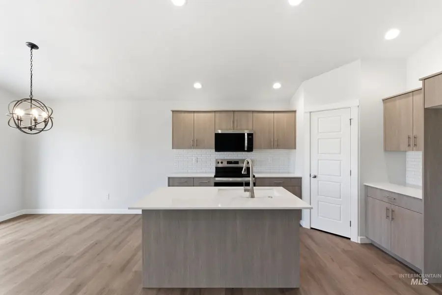 7337 W Newtown Dr, Eagle, ID 83616 - #3