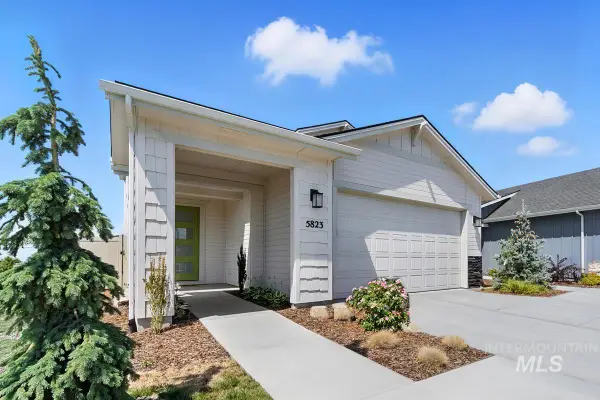 5537 W Lost Rapids St, Meridian, ID 83646