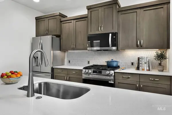 4376 W Topeka St, Meridian, ID 83642