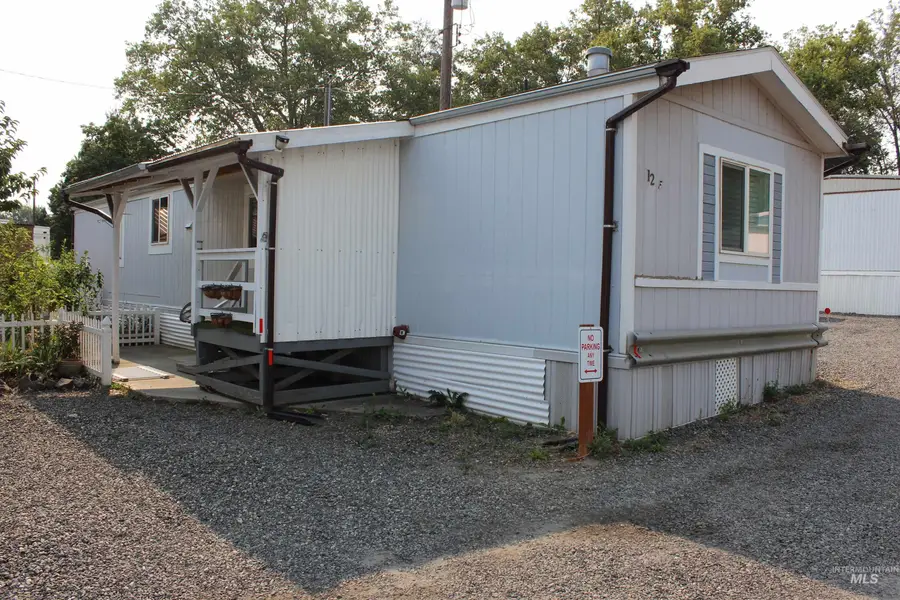 631 Preston Avenue #12 F, Lewiston, ID 83501 - #2
