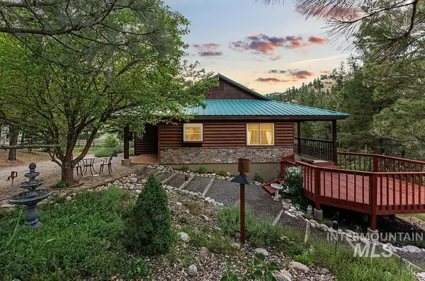 67 Wilderness Ranch Rd, Boise, ID 83716