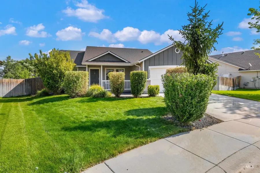 12624 Algonquin St, Nampa, ID 83651 - #2