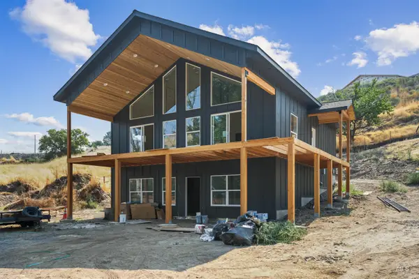 533 Costley Ln., Asotin, WA 99403