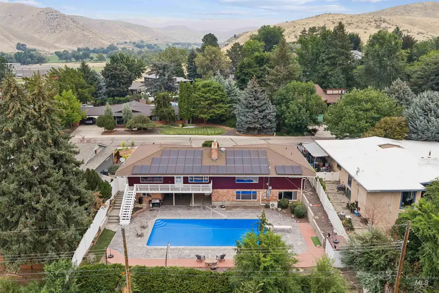 3795 N 33rd St, Boise, ID 83703 - #3