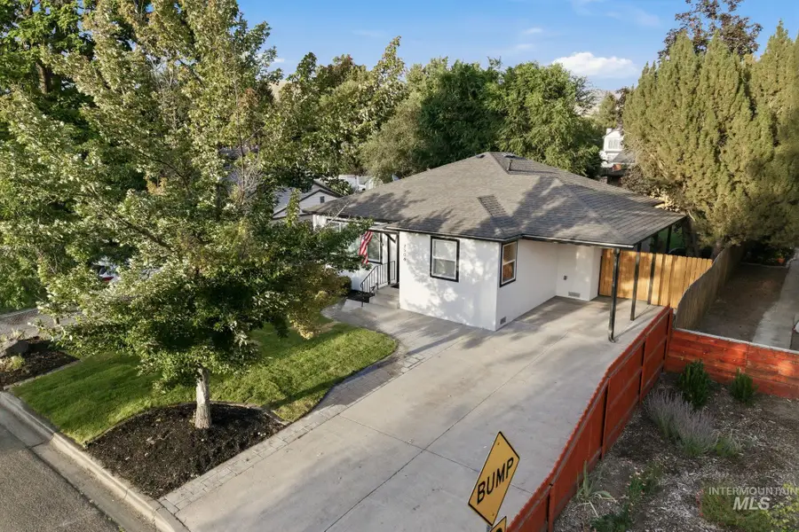 2506 N 32nd St, Boise, ID 83703 - #3