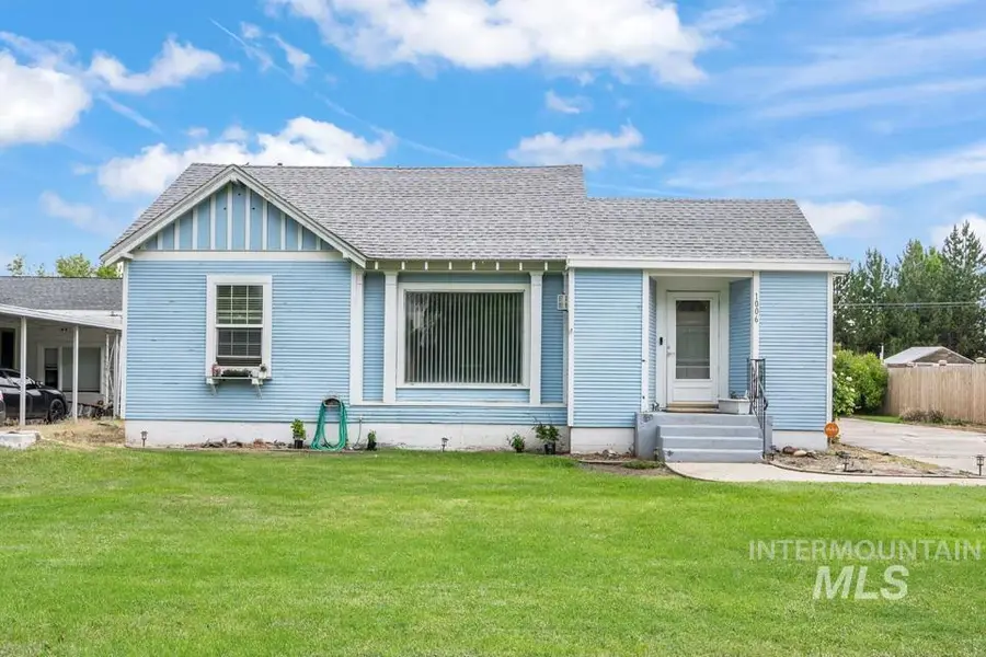 1006 E 1st Street, Emmett, ID 83617 - #3
