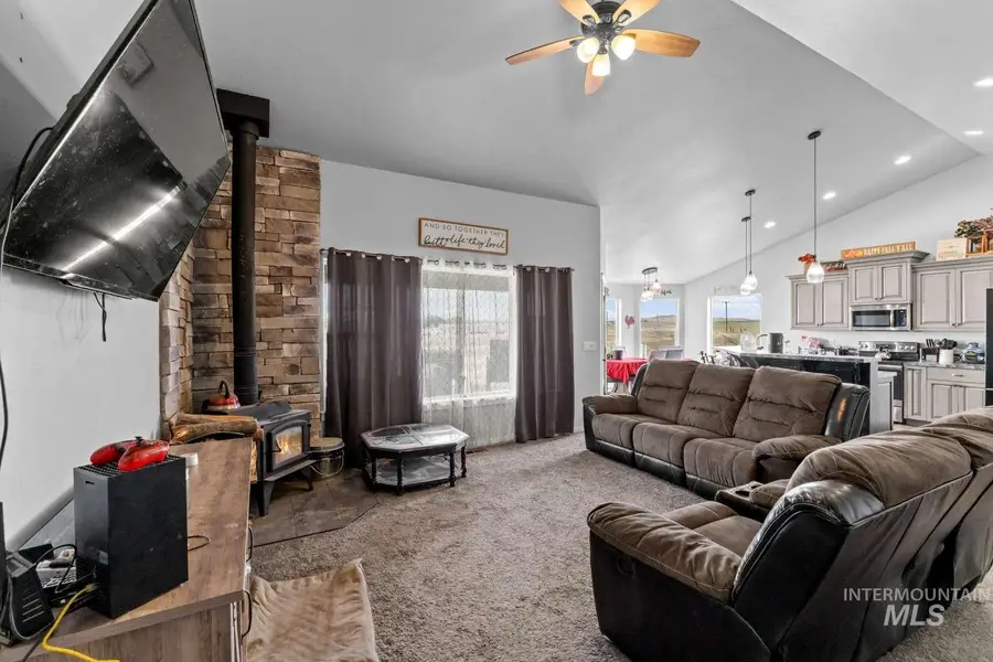 523 N 250 E, Shoshone, ID 83352 - #2