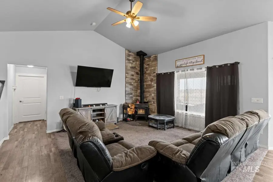 523 N 250 E, Shoshone, ID 83352 - #3