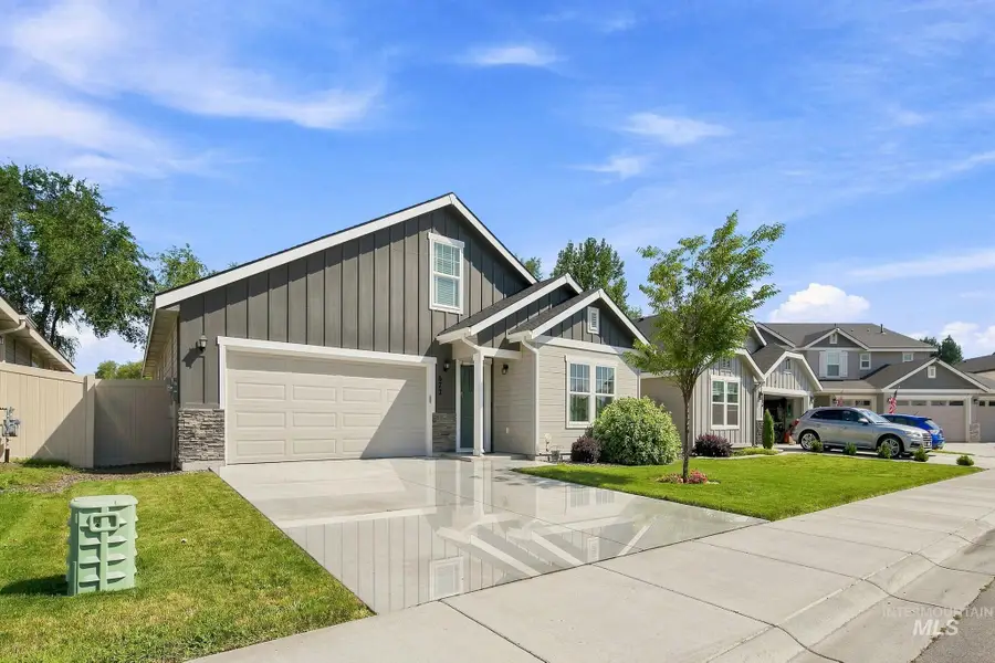 672 E Warrior Basin St., Kuna, ID 83634 - #2