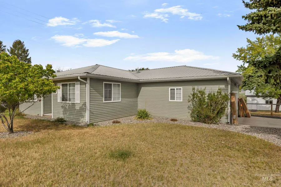 117 Lafayette Ave, Salmon, ID 83467 - #3