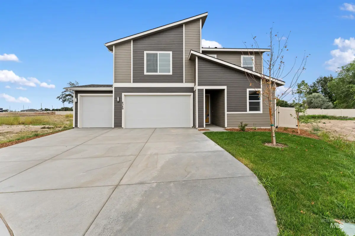 4349 E Briscoe Dr, Nampa, ID 83686 - #1