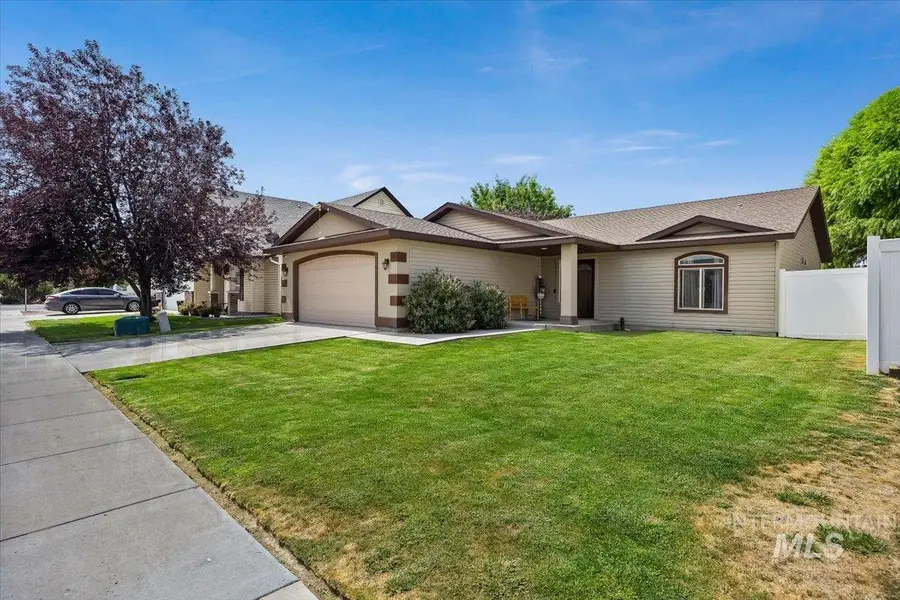 615 Garnet St., Twin Falls, ID 83301 - #2