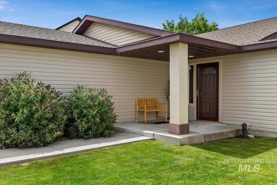 615 Garnet St., Twin Falls, ID 83301 - #3