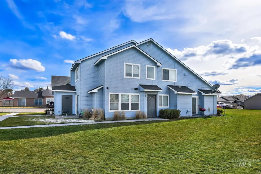 16921 N Pamela Loop, Nampa, ID 83651 - #2