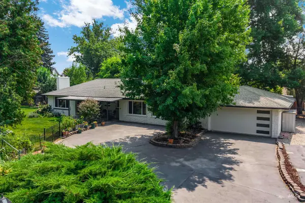 157 W Willoway Drive, Boise, ID 83705